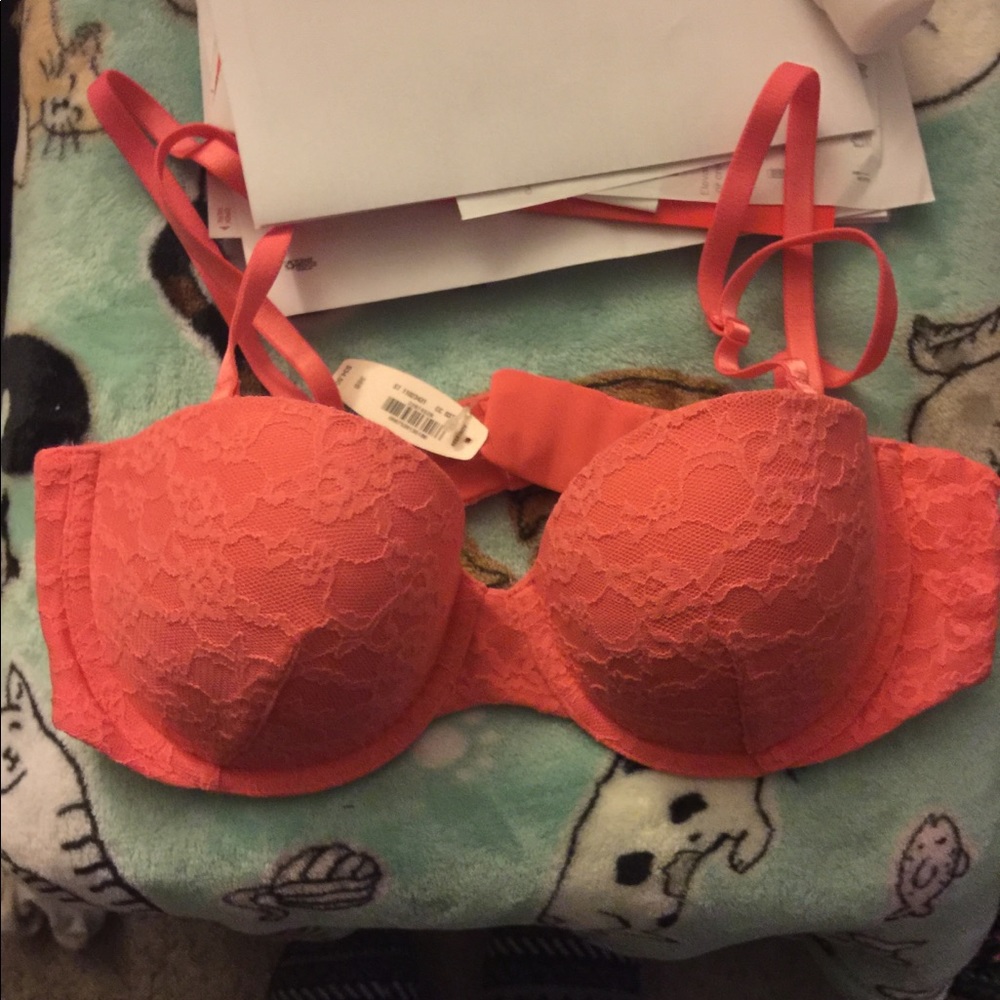 Coral Victoria’s Secret Push-up Bra
